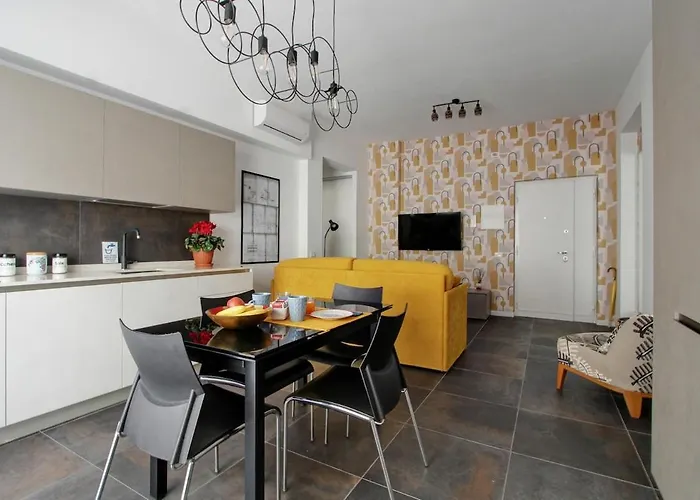 Large And Comfortable Home Close To Trastevere