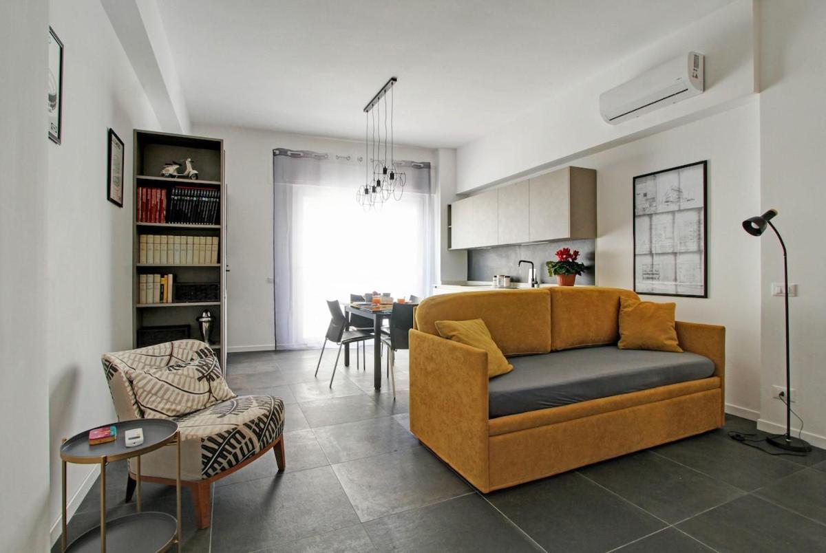 Large And Comfortable Close To Trastevere Apartamento Roma